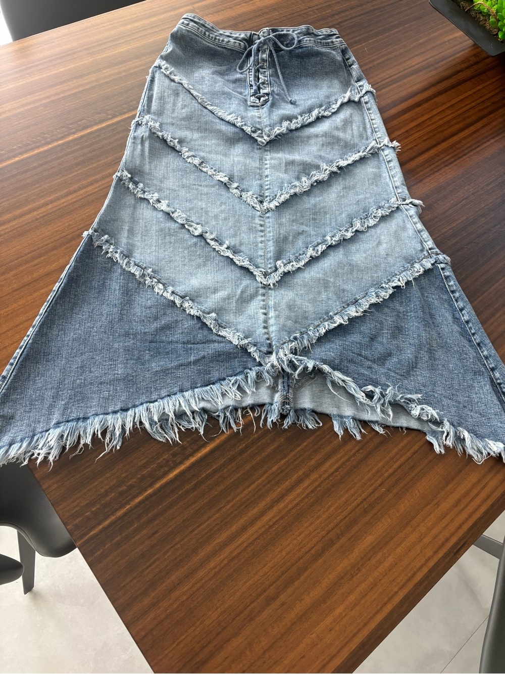 Denim Wash Lab Maxi Skirt with Frayed Chevron Detail - Blue